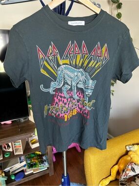 Daydreamer Def Leppard Graphic Tee — Black with Multicolor Print